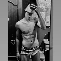 Henryckx's Profile Pic