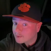gayboi84's Profile Pic