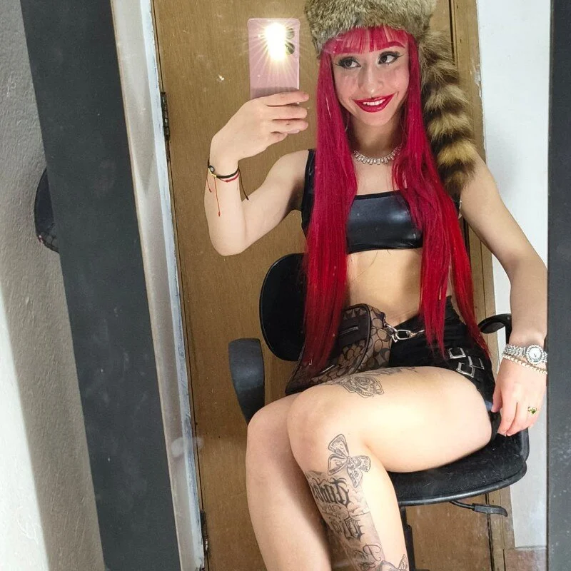 Scarlet_Museex profile photo