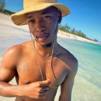 RicoBangs 頭像圖片