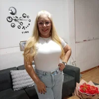 Amber_Bry এর প্রোফাইল ছবি