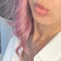 תמונת פרופיל של CrimsonSiren