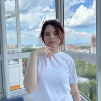 Gambar Profil DakotaGarton