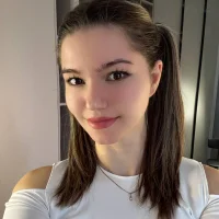 ScarletObsession's Avatar Pic