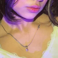 Heyy_Anshi Adlı Modelin Avatarı