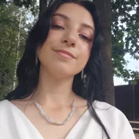 JacquelynEzekiel's Avatar Pic