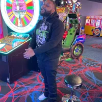 DYnastywatchOut model avatar