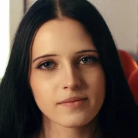 Chloe_Kingsley
