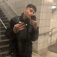 SwayveLade's Profile Pic