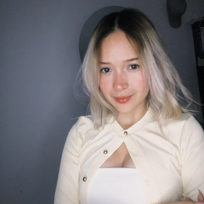 Sofiapalmer_tay