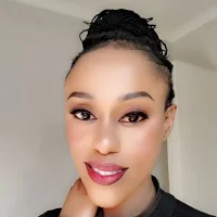 Mika249's Profile Pic