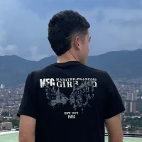 nicoluxee's Profile Pic