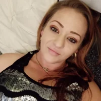 RileyRose247 এর প্রোফাইল ছবি