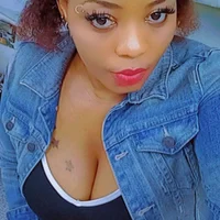 mamasitah254's Offline Chat Room