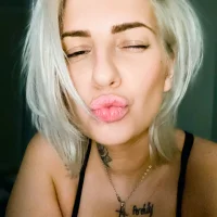malika_007's Profile Pic