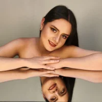 Zoe__Taylor__