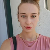 صورة الملف الشخصي لـ Honey_Whisper