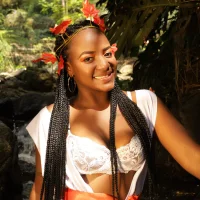 รูปโปรไฟล์ของ bellacampbell_