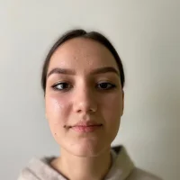 AirmiiS Φωτ, Προφίλ