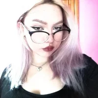 NikaDreem's Profile Pic