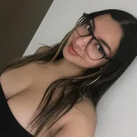 _Victoria_B's Profile Pic