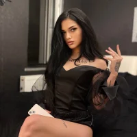 CristinaIvone's Profile Pic