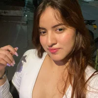 SofiadelaVega's Profile Pic