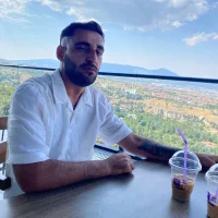 ali220131's Profile Pic