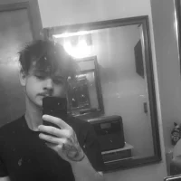 Averydaddy420