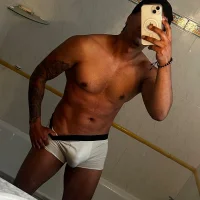 LatinBlack19 Stripchat