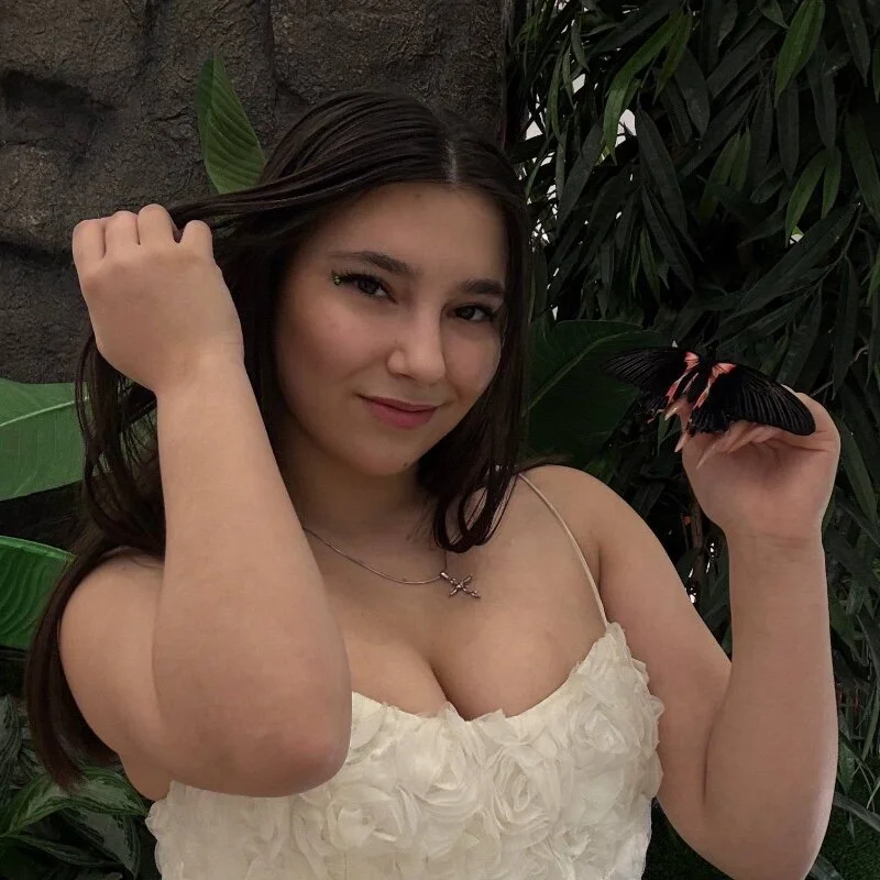 Ari_Grend Stripchat profile image