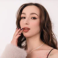 Avatar obrázek Emily_Simon