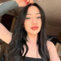 DarinaCaramel's Profile Pic