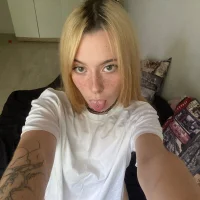 KiaraBlossom's Profile Pic