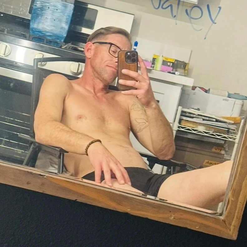 sunburnt602 profile photo