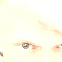 Slika avatara modela Frosting1957