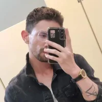 lord_ema_xvii 头  像图片