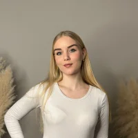 תמונת פרופיל של KarlyVanlent