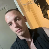 toyboynl1's Avatar Pic