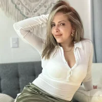 Abrill--office--1's Profile Pic