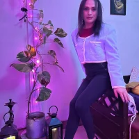 Ashi_Live's Profile Pic