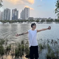 yu-chen66's Profile Pic