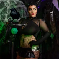 Stefyrossy Adlı Modelin Avatarı