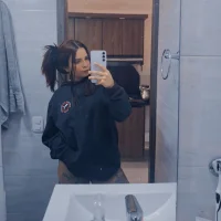 carolfoxy's Profile Pic