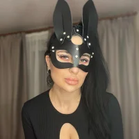 Faye_Shelley's Profile Pic