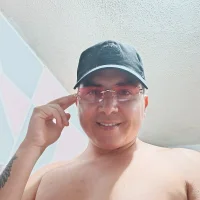 Lentes-Rosa's Profile Pic