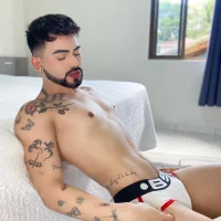 klarque_silver's Avatar Pic