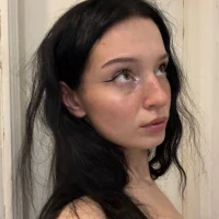 hazzelhazy's Profile Pic