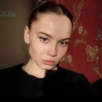 FloraBurrington's Profile Pic