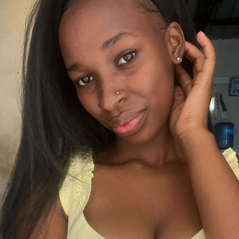 prettylyne0 profile photo